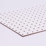 CARTON PIEDRA PERFORADO 1-3/16" X 3MM 4X8 PIES BLANCO